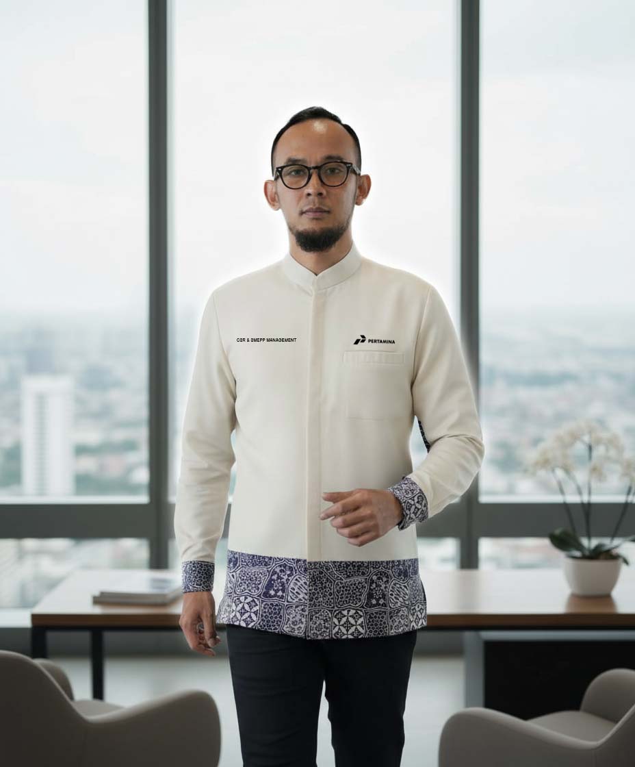 content_model_4_berwibawa_di_jendela_tinggi.jpg